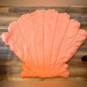 Kate Quinn Bamboo Seashell Play Mat